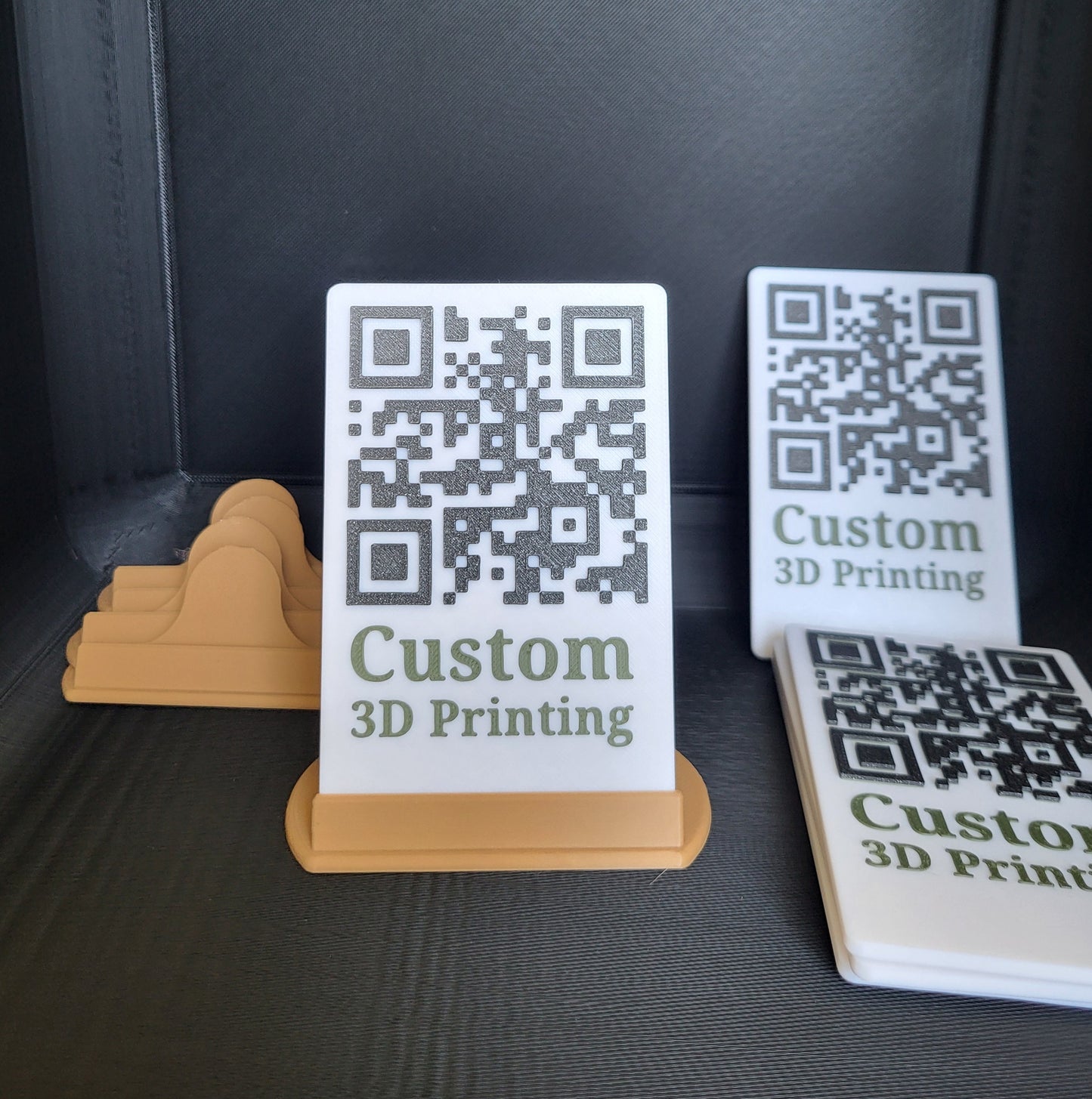 Customizable QR Code Stand